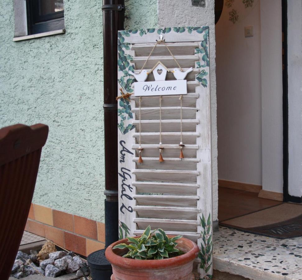 2 Zimmer Fewo Mit Aussenpool Und Sauna Sulzfeld am Main Exterior photo